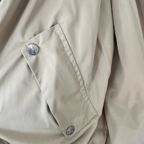 GUESS Faux-Fur Vest - Picture 4 of 8